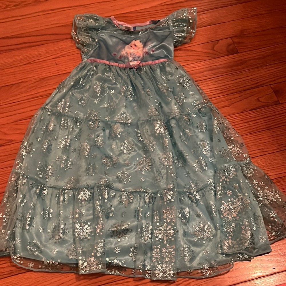 4T nightgown